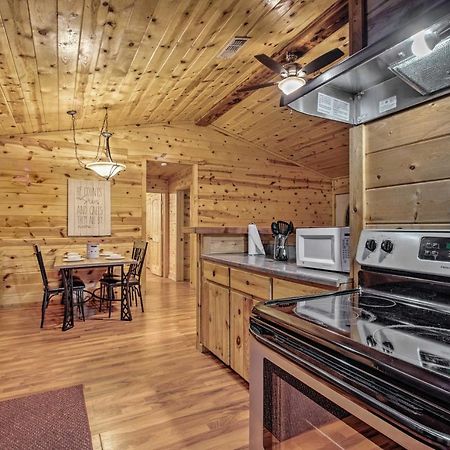 Broken Bow Starlight Cabin With Private Hot Tub! Extérieur photo