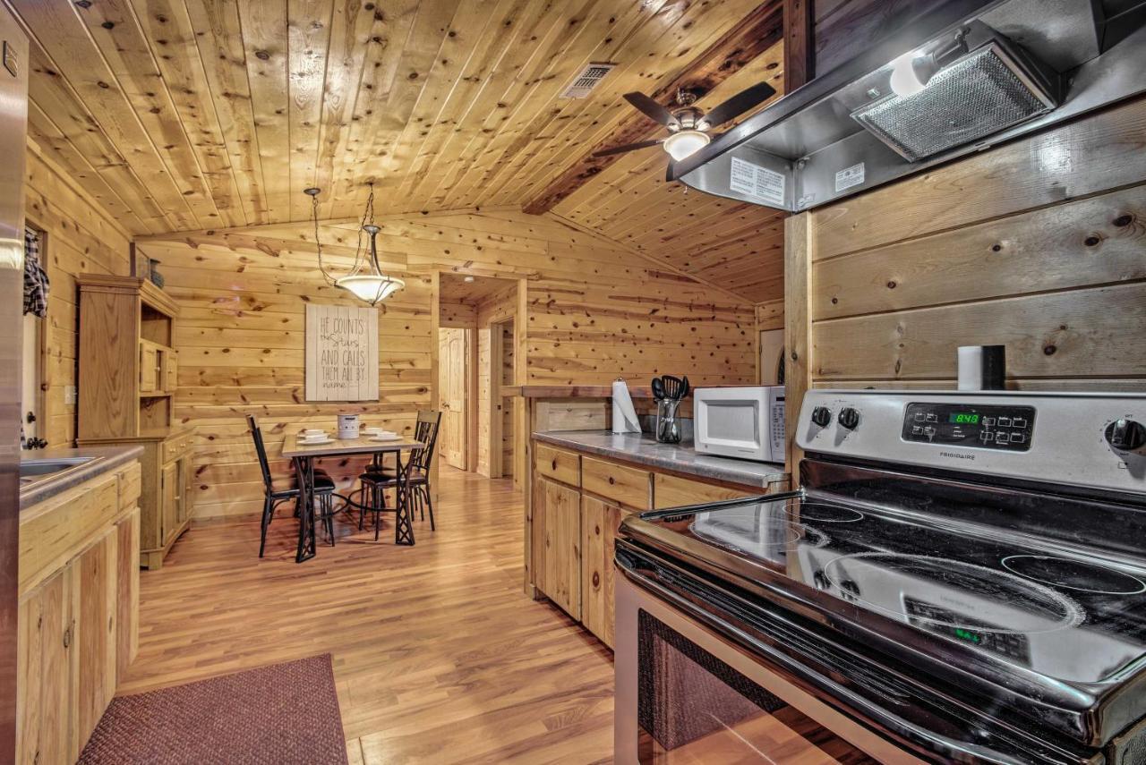 Broken Bow Starlight Cabin With Private Hot Tub! Extérieur photo