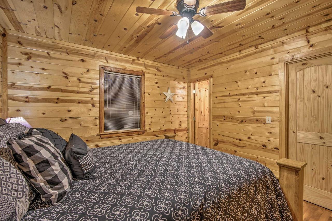 Broken Bow Starlight Cabin With Private Hot Tub! Extérieur photo