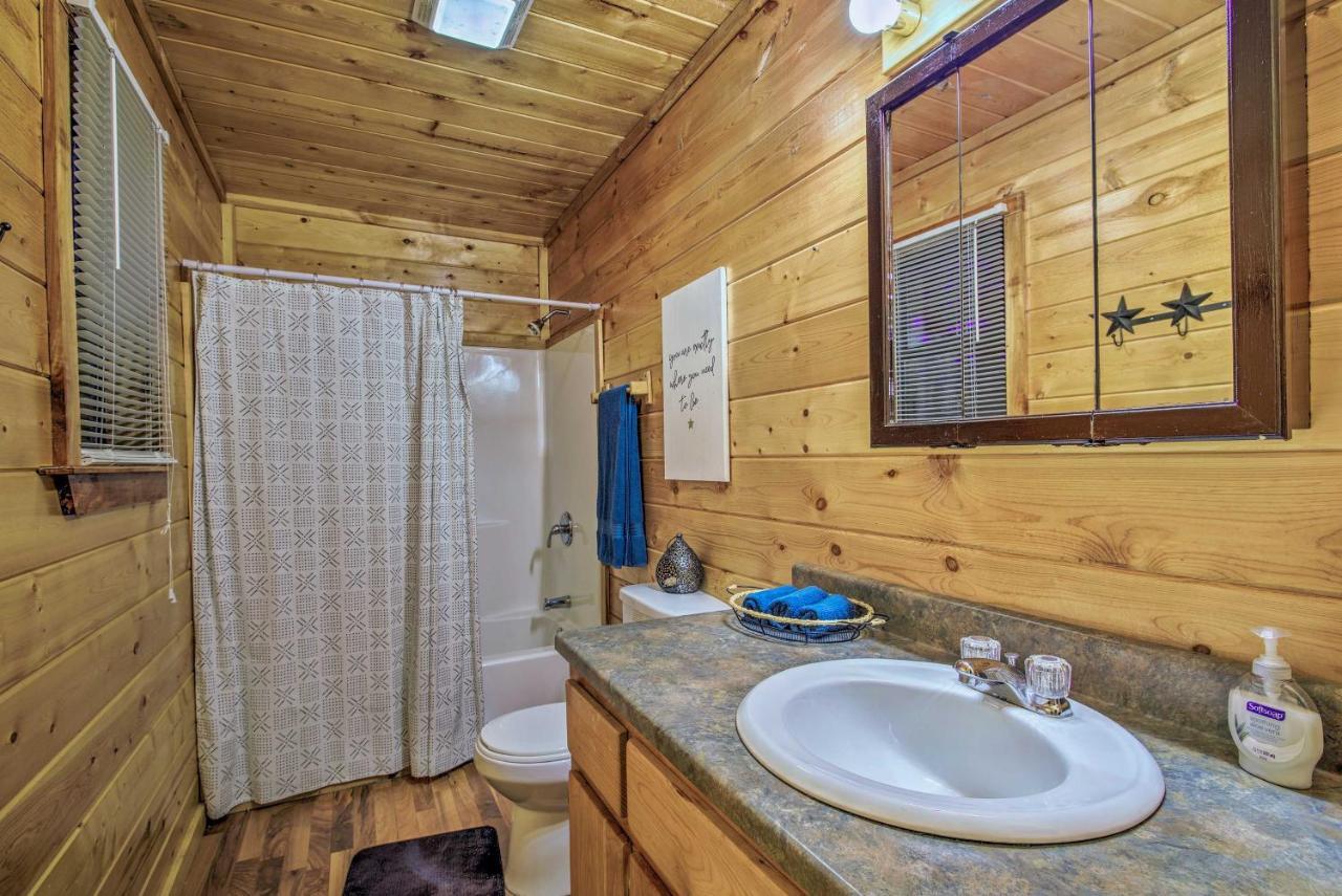 Broken Bow Starlight Cabin With Private Hot Tub! Extérieur photo